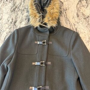 Worn maybe once- Cole Haan Dark Green size 12 Toggle Jacket with Faux Fur Collar